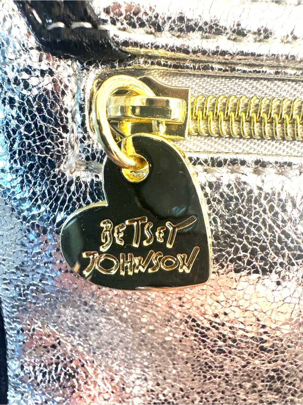 Betsey Johnson "Off the Hook" Retro Phone Silver Crossbody Bag - Picture 2 of 8